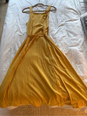 Gilli Mustard Yellow Square-Neck Maxi Dress with Tie Waist